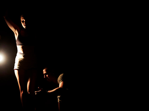 cir_069_173-a-simple-space-3