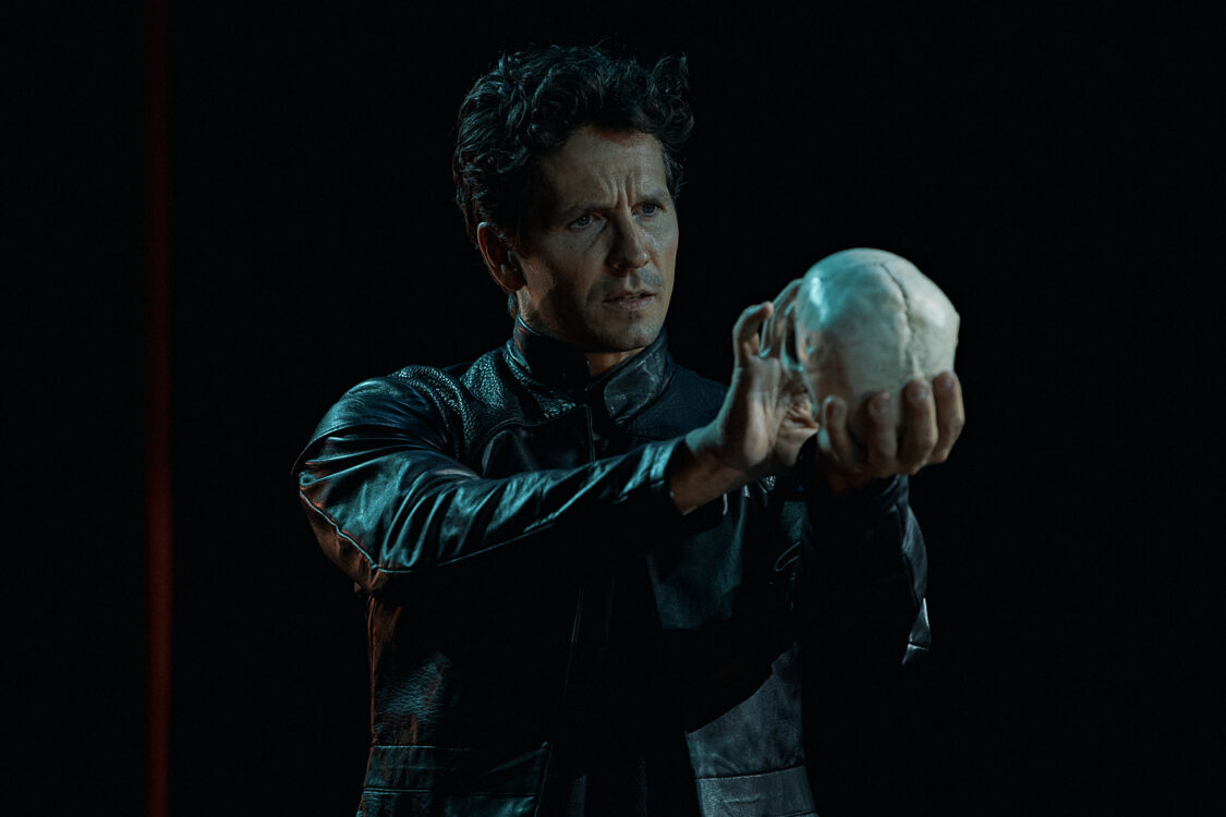 Sasha-Onyshchenko_HAMLET_18547_WEB-1125x750